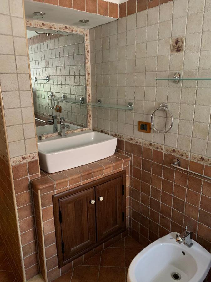 Hotel Casa Alice à Isola delle Femmine Extérieur photo