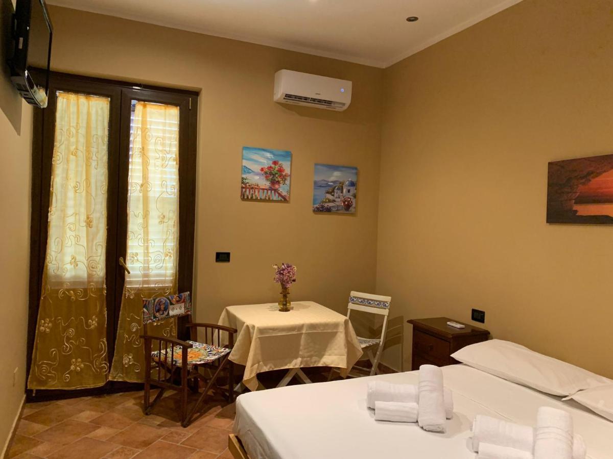Hotel Casa Alice à Isola delle Femmine Extérieur photo